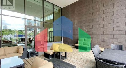 Residential - Single Family Home - Toronto, Canada - Canada