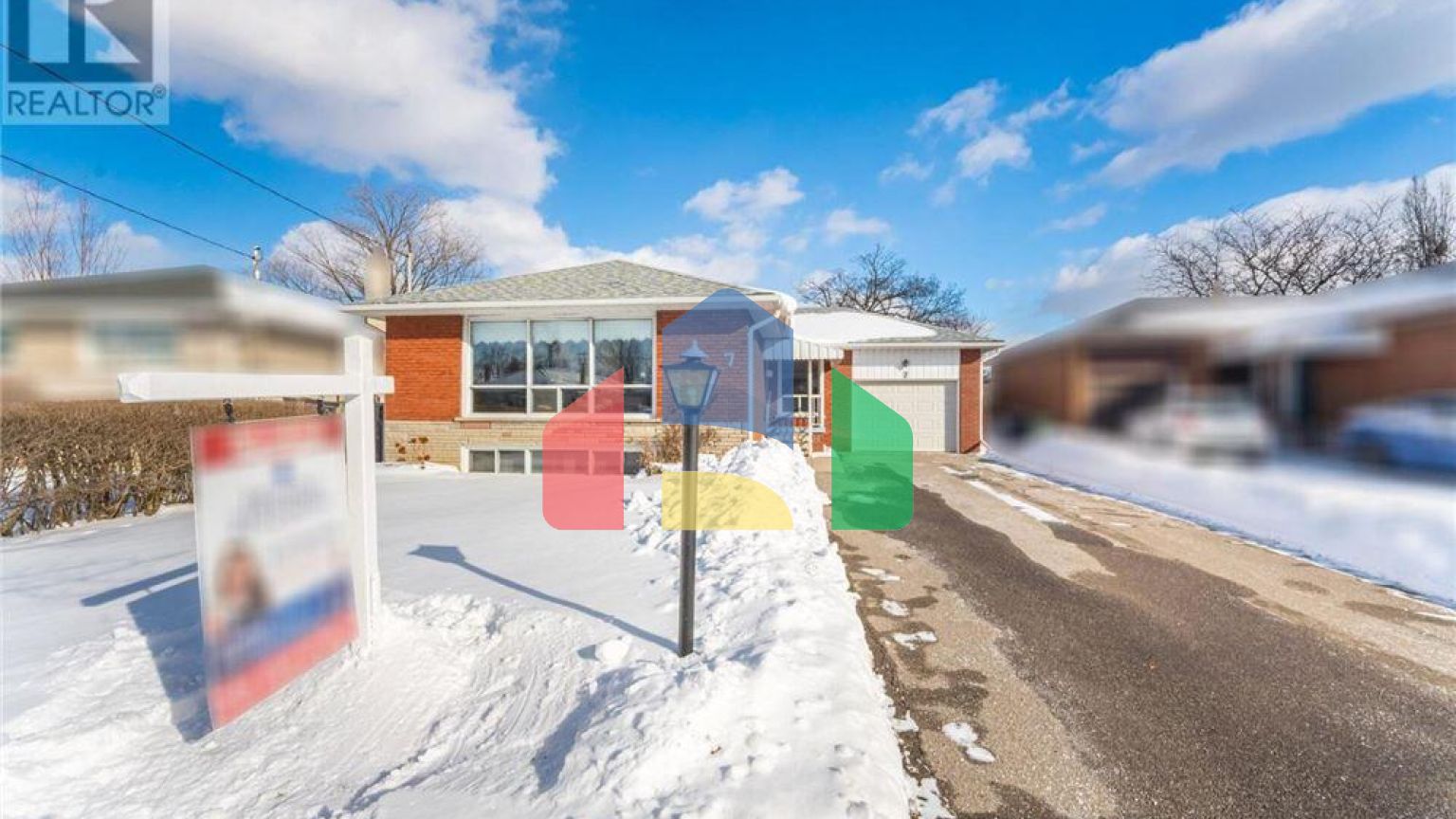 Residential - Single Family Home - Toronto, Canada - Canada