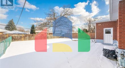 Residential - Single Family Home - Toronto, Canada - Canada