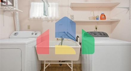 Residential - Single Family Home - Toronto, Canada - Canada