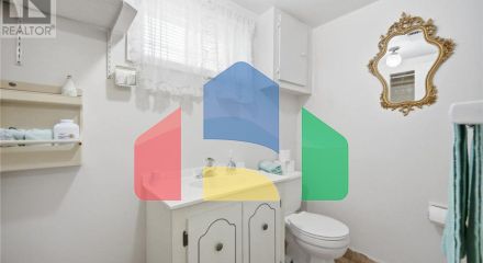 Residential - Single Family Home - Toronto, Canada - Canada