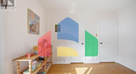 Residential - Single Family Home - Toronto, Canada - Canada