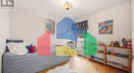 Residential - Single Family Home - Toronto, Canada - Canada