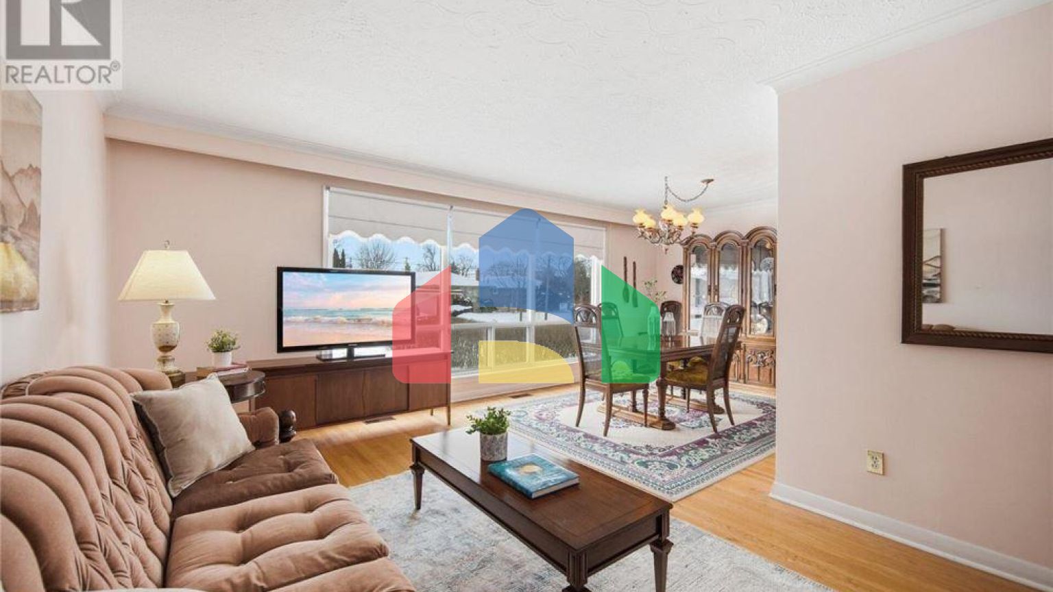 Residential - Single Family Home - Toronto, Canada - Canada