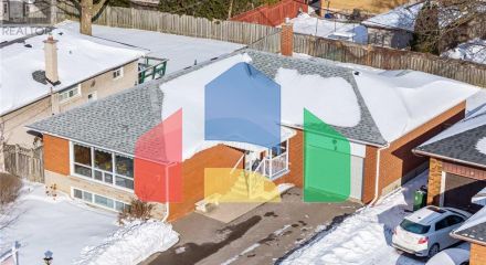 Residential - Single Family Home - Toronto, Canada - Canada