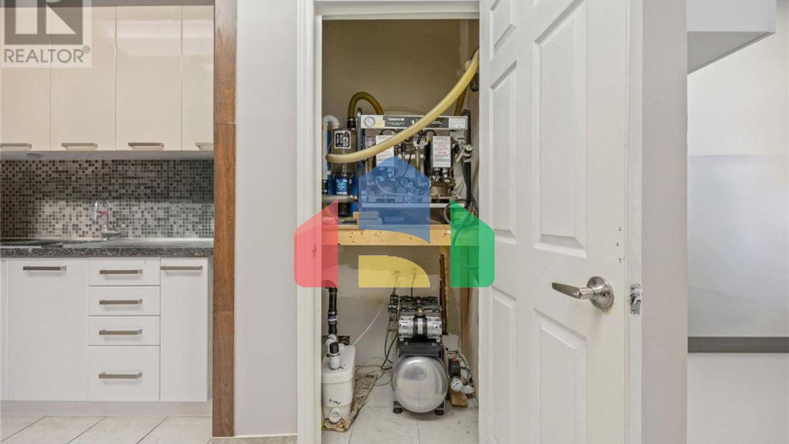 Commercial - Commercial/Retail - Toronto, Canada - Canada