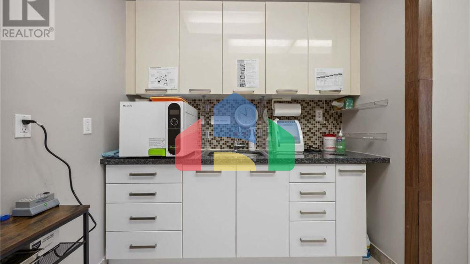 Commercial - Commercial/Retail - Toronto, Canada - Canada