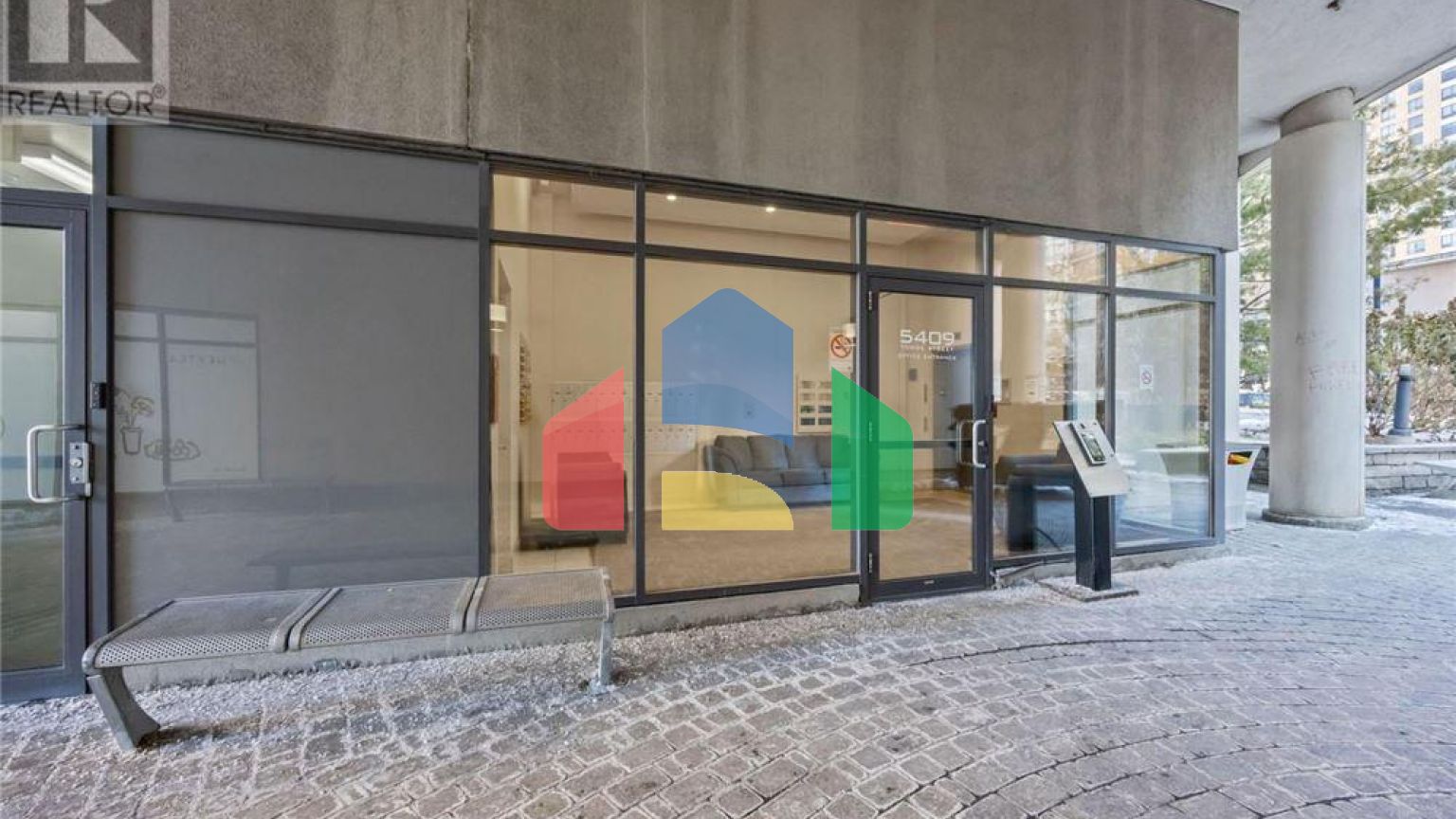 Commercial - Commercial/Retail - Toronto, Canada - Canada