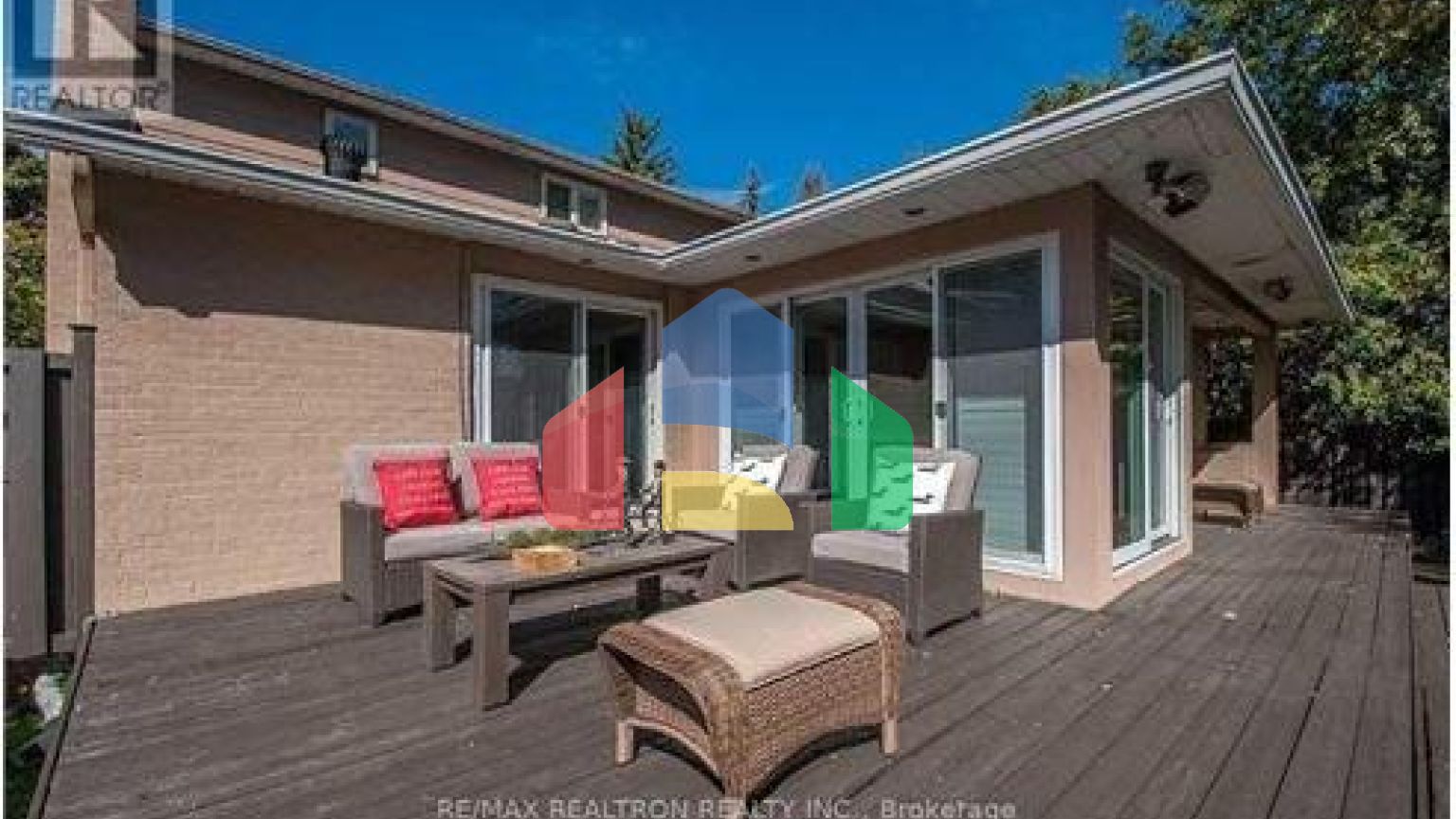 Residential - Single Family Home - Toronto, Canada - Canada