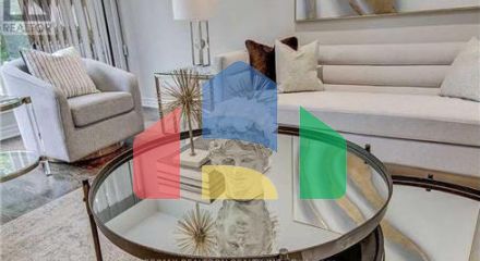 Residential - Single Family Home - Toronto, Canada - Canada