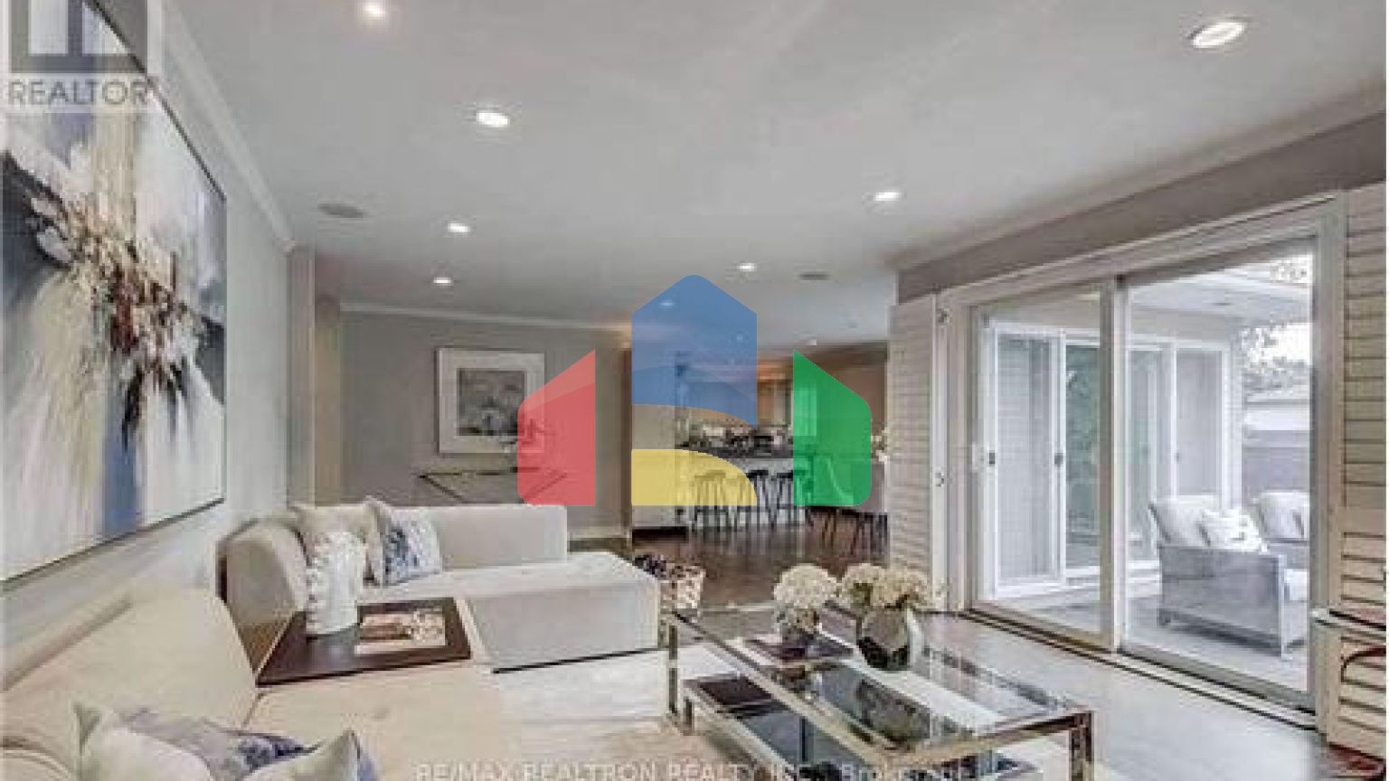 Residential - Single Family Home - Toronto, Canada - Canada