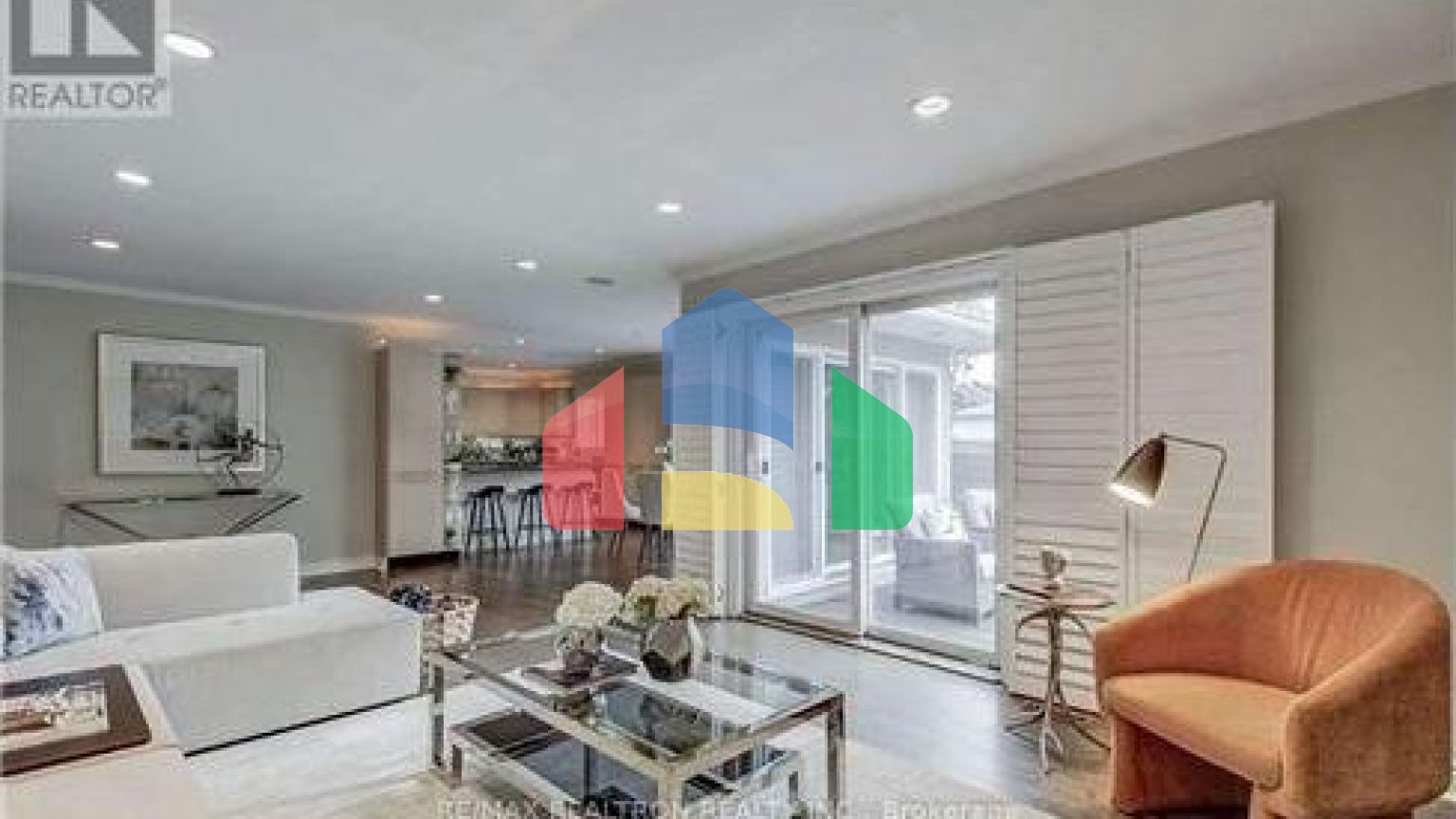 Residential - Single Family Home - Toronto, Canada - Canada