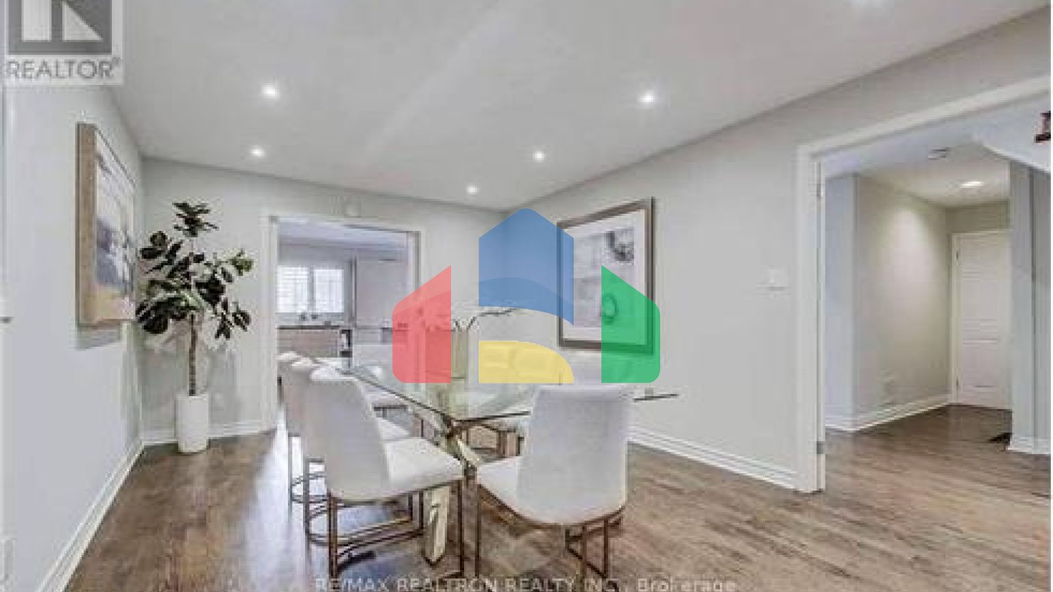 Residential - Single Family Home - Toronto, Canada - Canada