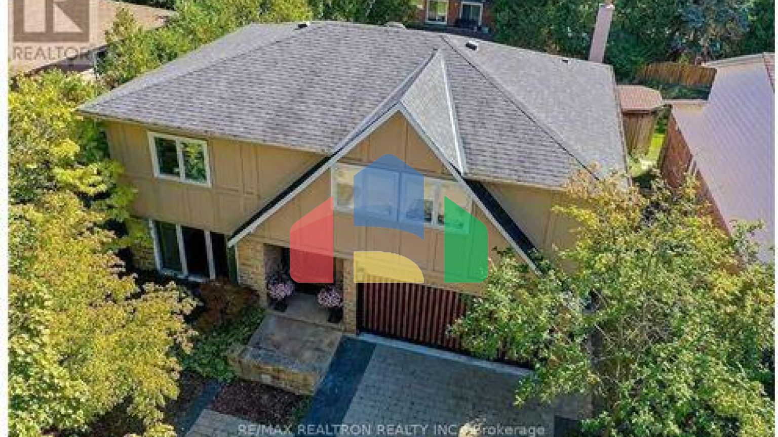 Residential - Single Family Home - Toronto, Canada - Canada