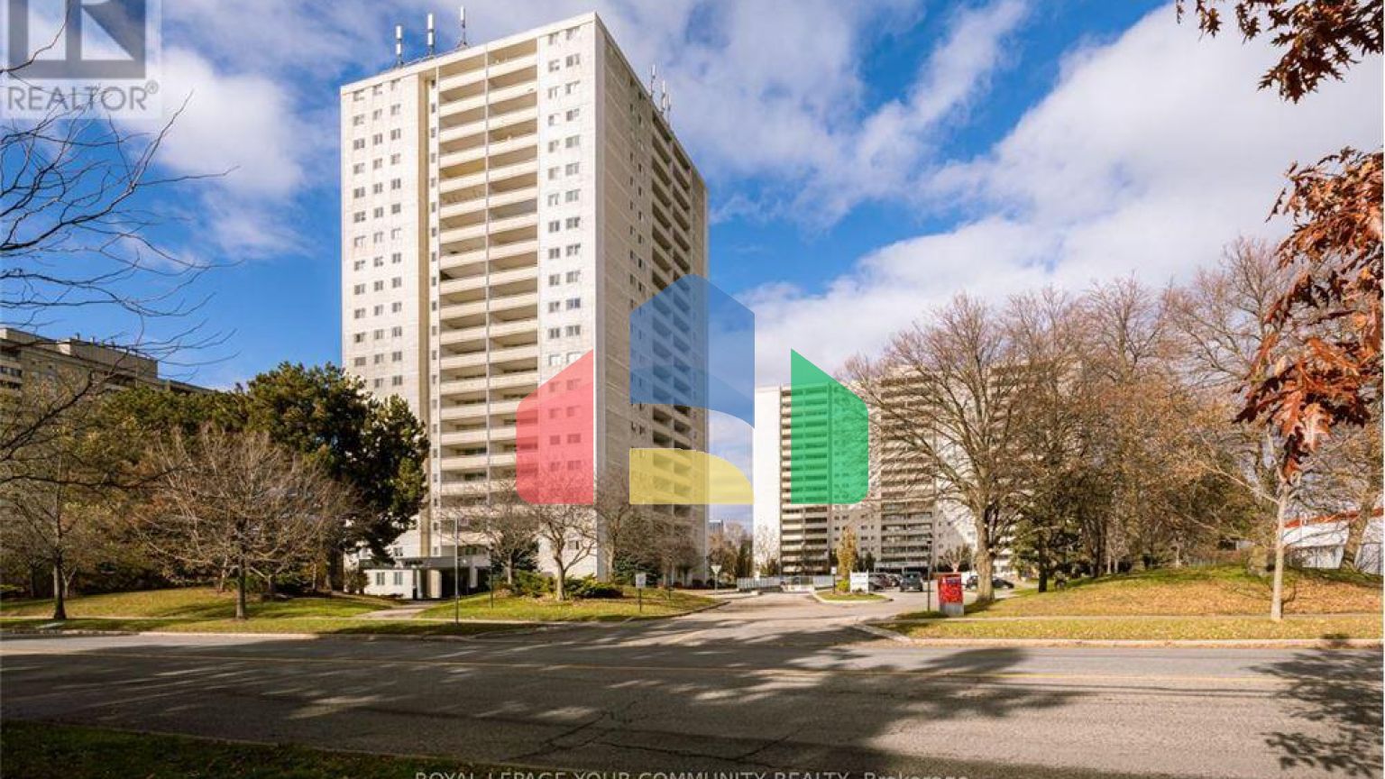 Residential - Condo/Apartment - Toronto, Canada - Canada