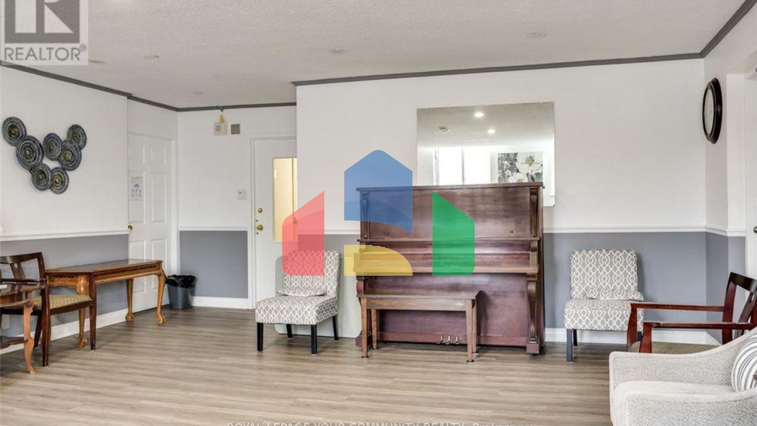 Residential - Condo/Apartment - Toronto, Canada - Canada