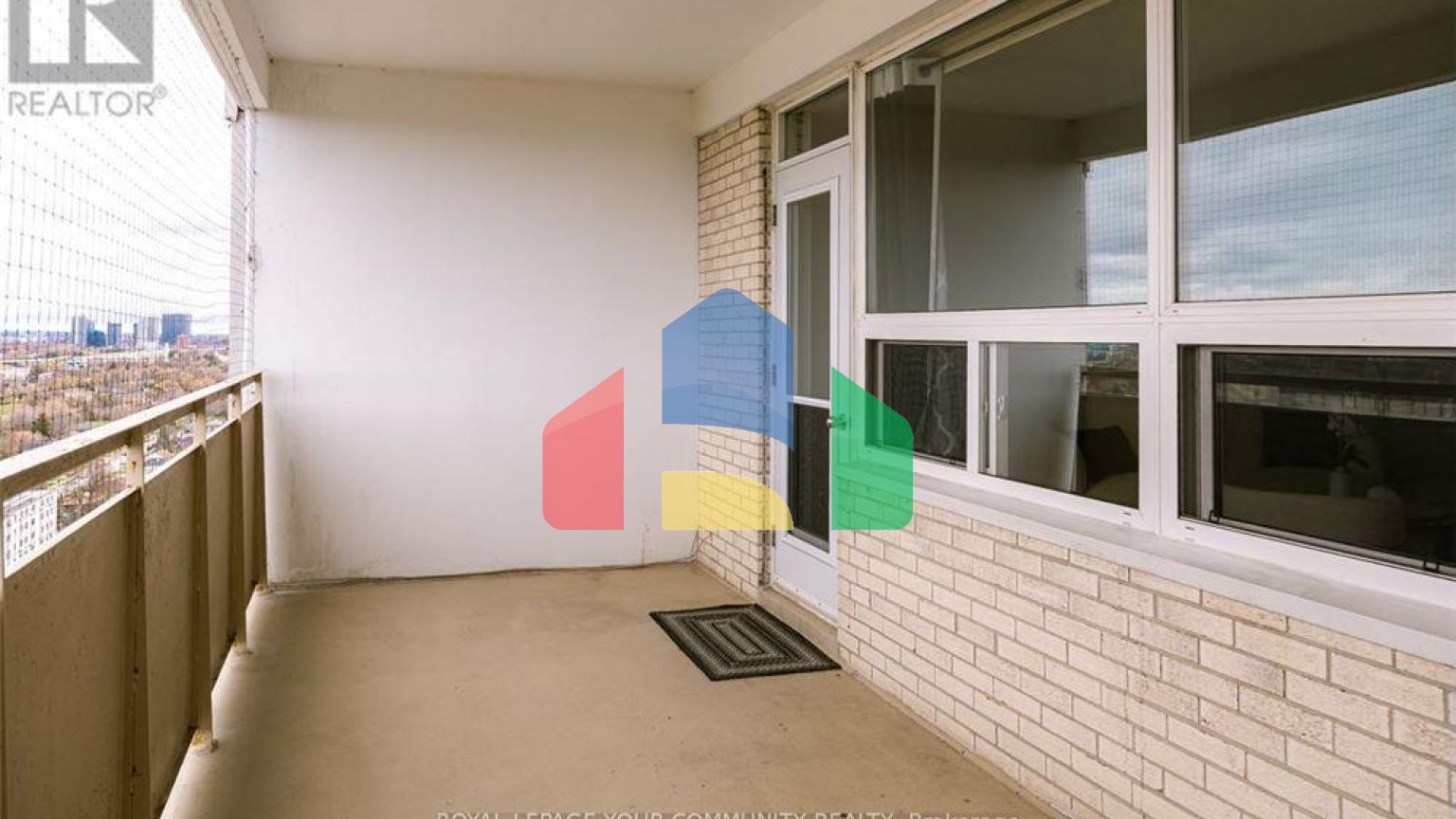 Residential - Condo/Apartment - Toronto, Canada - Canada