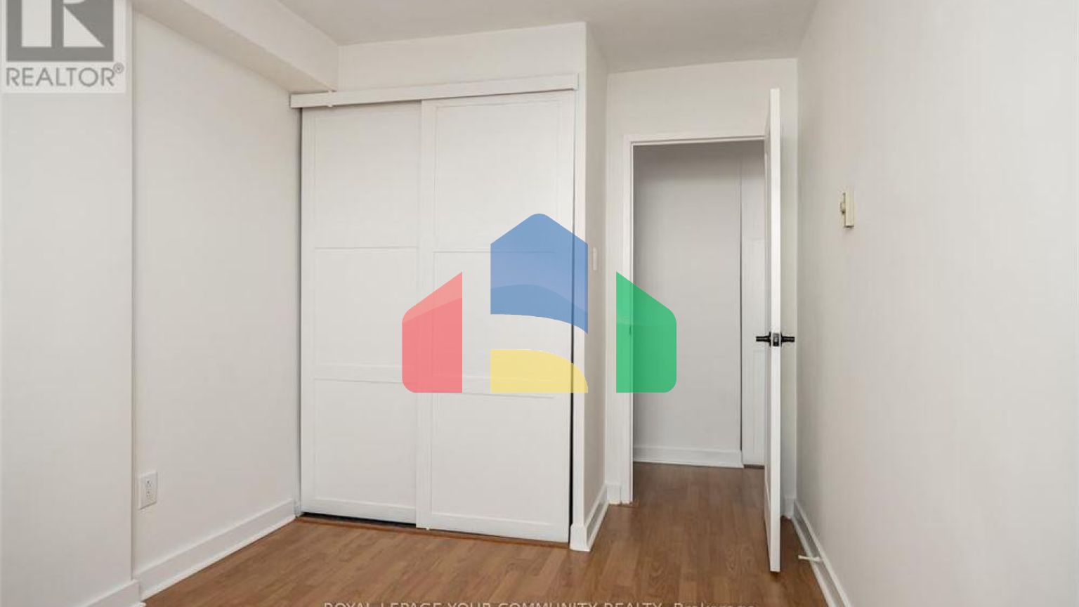 Residential - Condo/Apartment - Toronto, Canada - Canada