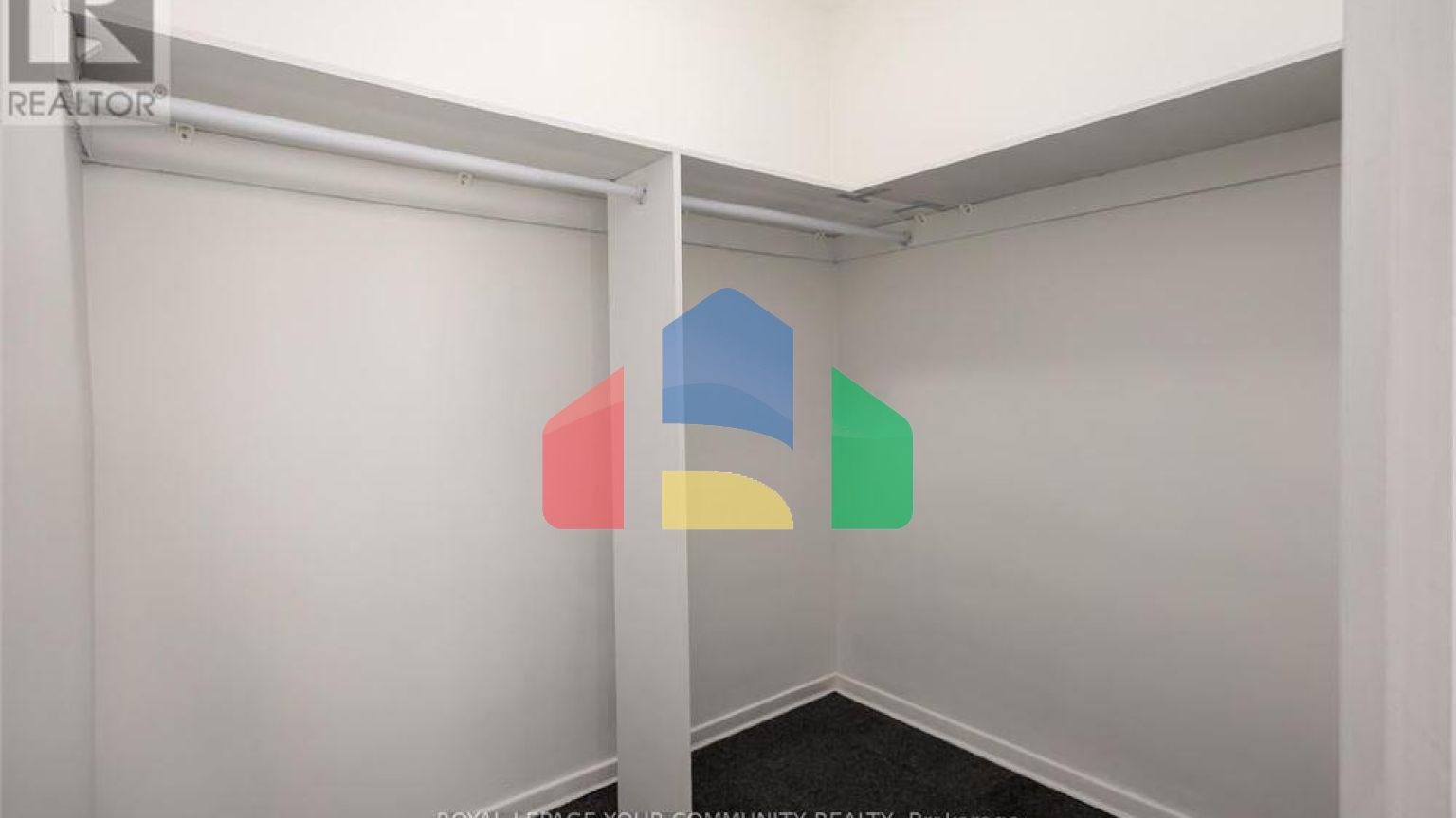 Residential - Condo/Apartment - Toronto, Canada - Canada