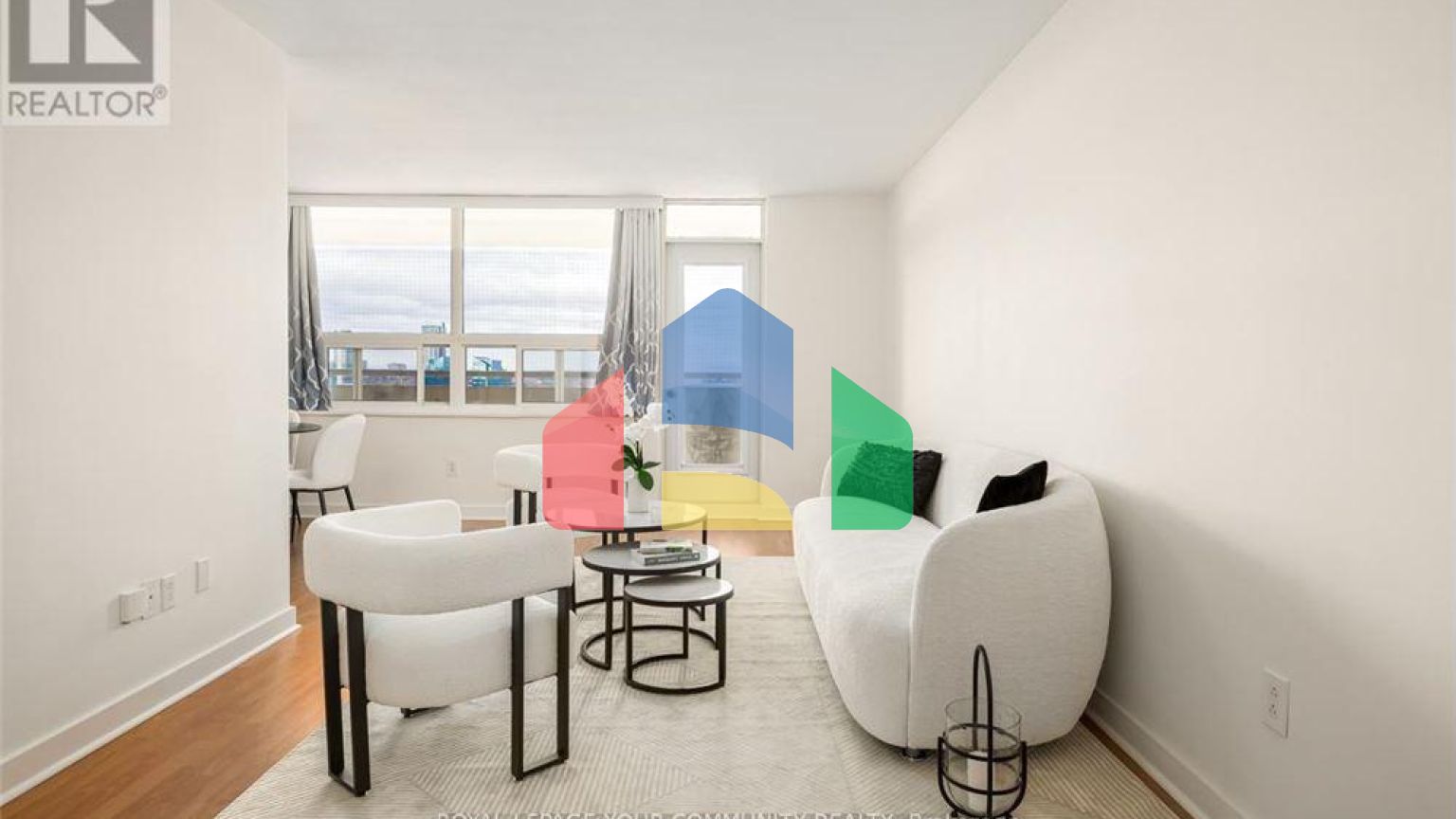 Residential - Condo/Apartment - Toronto, Canada - Canada