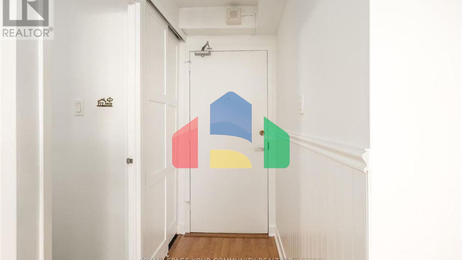 Residential - Condo/Apartment - Toronto, Canada - Canada