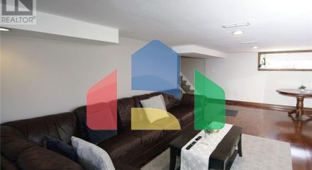 Residential - Single Family Home - Toronto, Canada - Canada