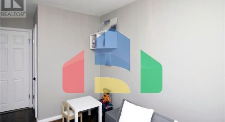 Residential - Single Family Home - Toronto, Canada - Canada