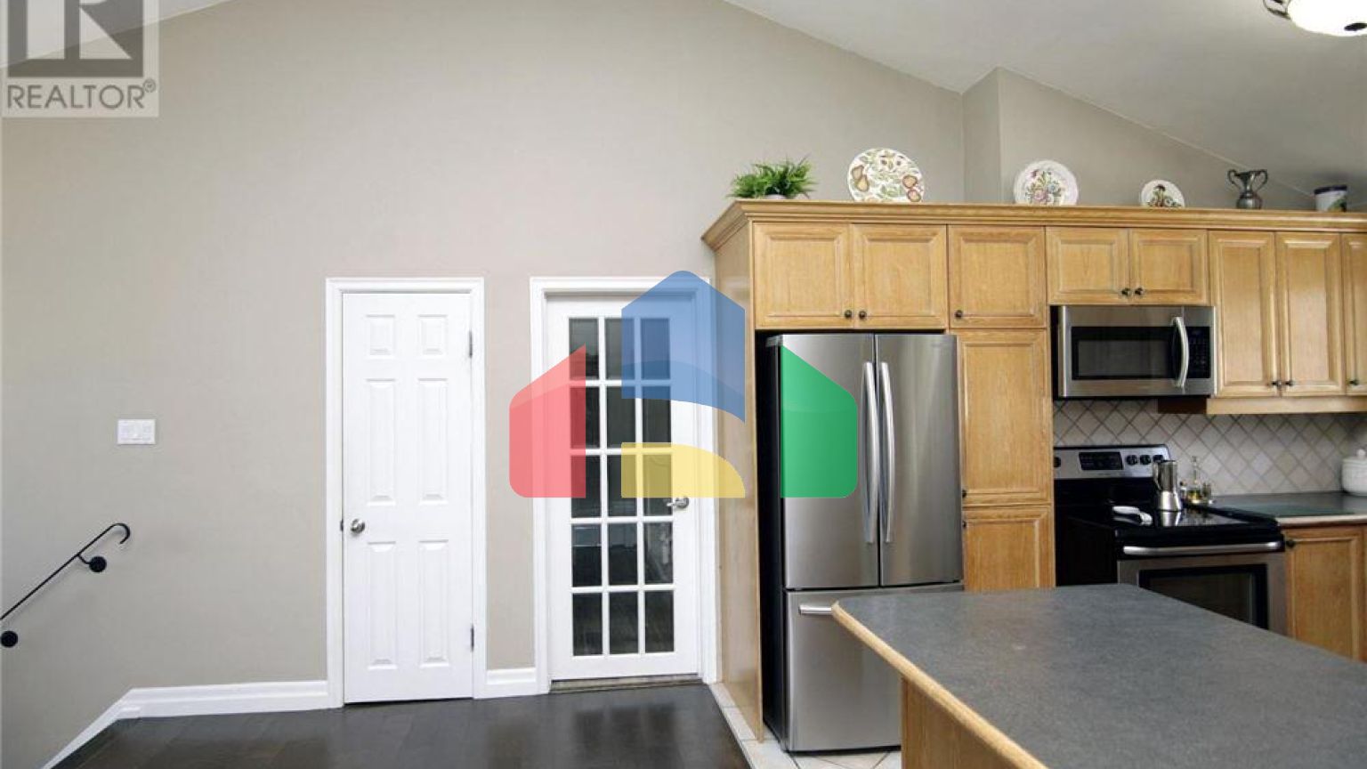 Residential - Single Family Home - Toronto, Canada - Canada