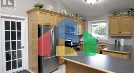 Residential - Single Family Home - Toronto, Canada - Canada