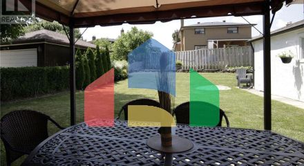 Residential - Single Family Home - Toronto, Canada - Canada