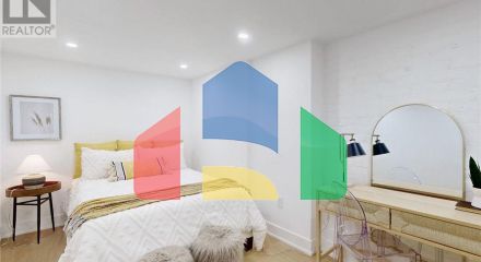 Residential - Single Family Home - Toronto, Canada - Canada