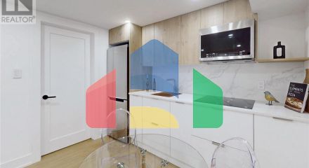 Residential - Single Family Home - Toronto, Canada - Canada