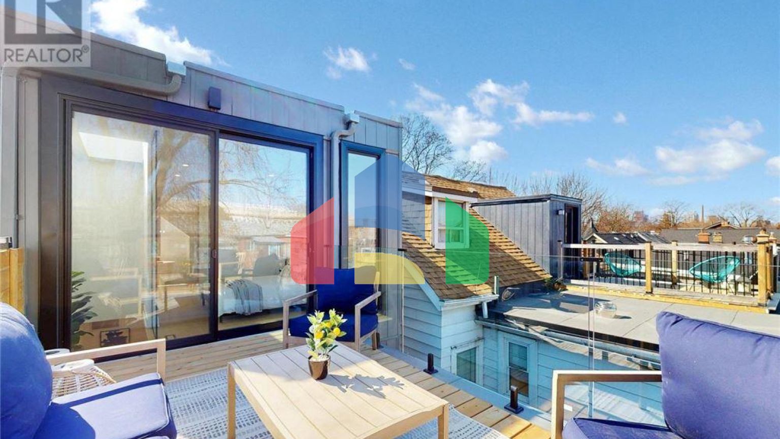 Residential - Single Family Home - Toronto, Canada - Canada