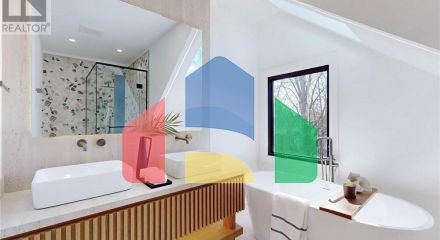 Residential - Single Family Home - Toronto, Canada - Canada