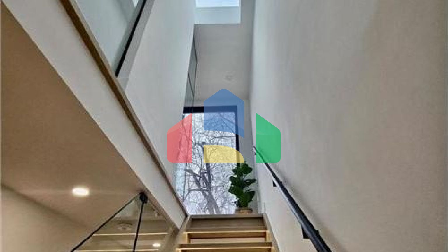 Residential - Single Family Home - Toronto, Canada - Canada