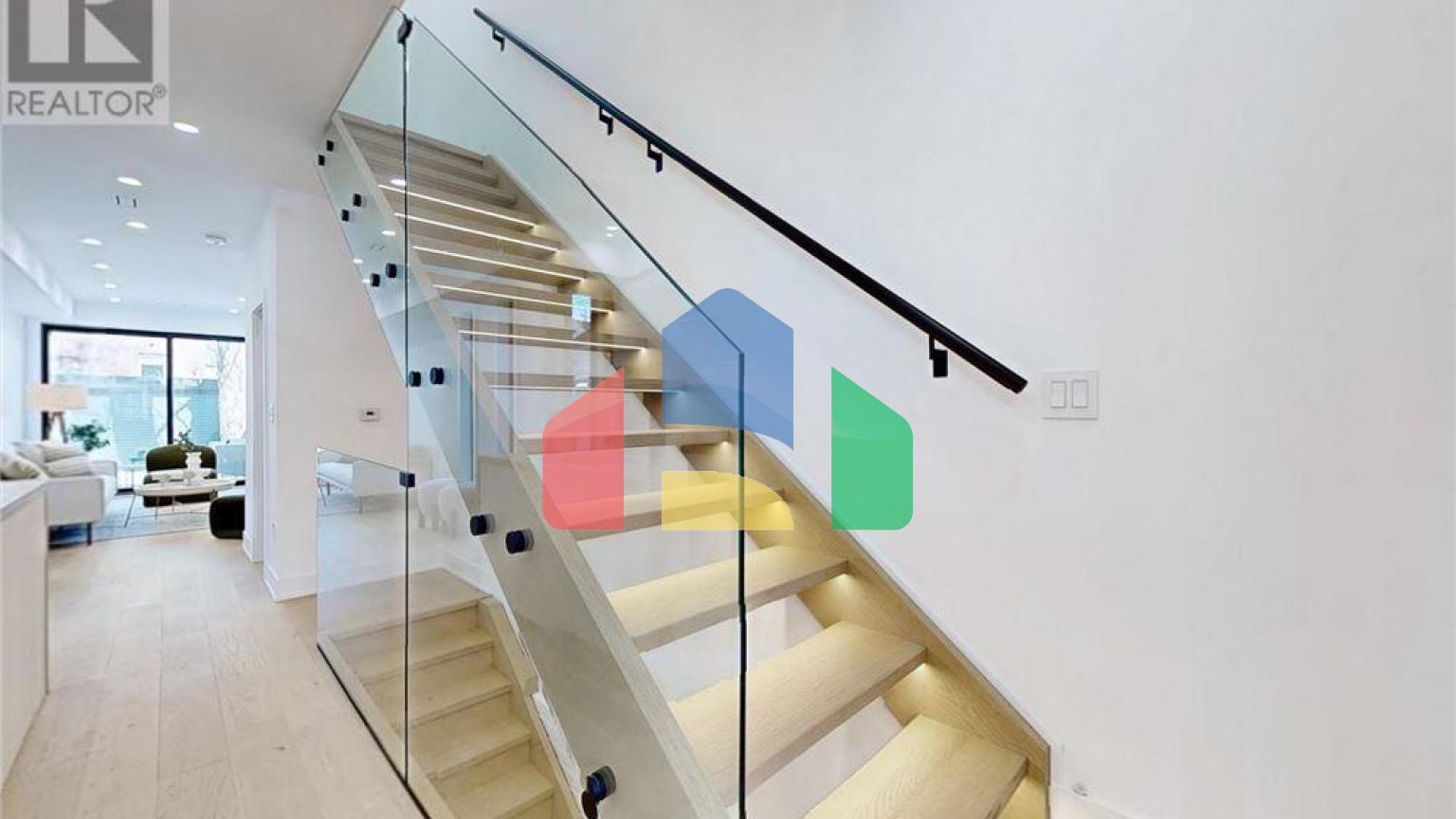 Residential - Single Family Home - Toronto, Canada - Canada