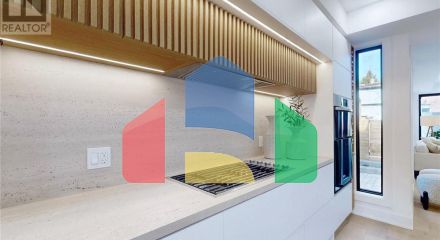 Residential - Single Family Home - Toronto, Canada - Canada