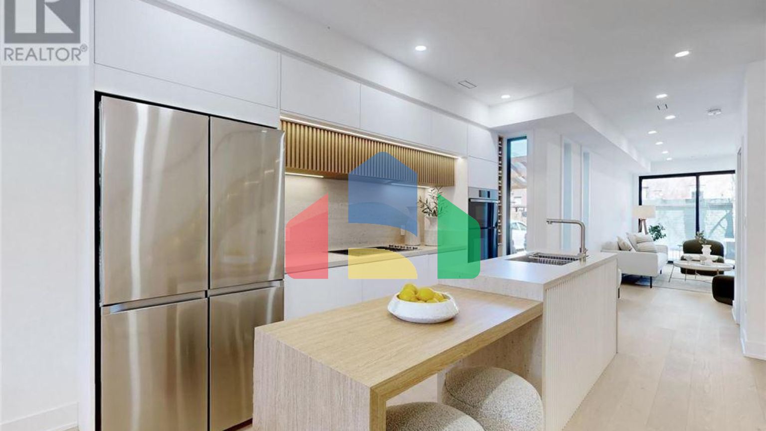 Residential - Single Family Home - Toronto, Canada - Canada