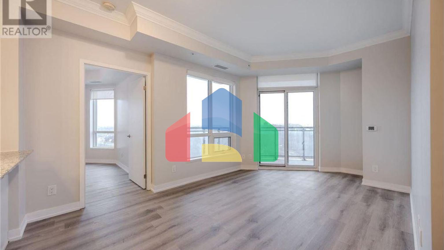 Residential - Single Family Home - Toronto, Canada - Canada