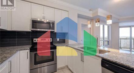 Residential - Single Family Home - Toronto, Canada - Canada