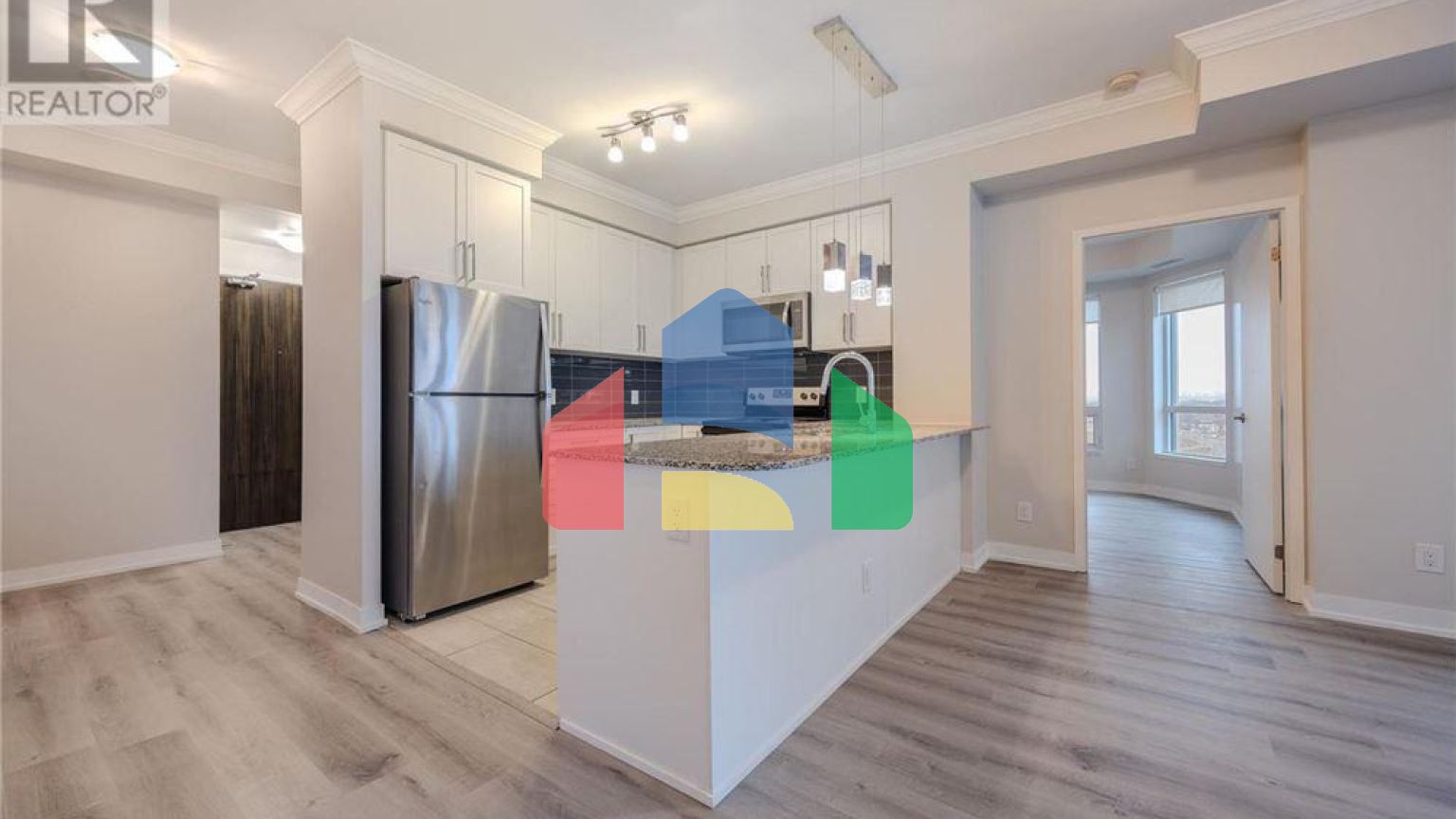 Residential - Single Family Home - Toronto, Canada - Canada