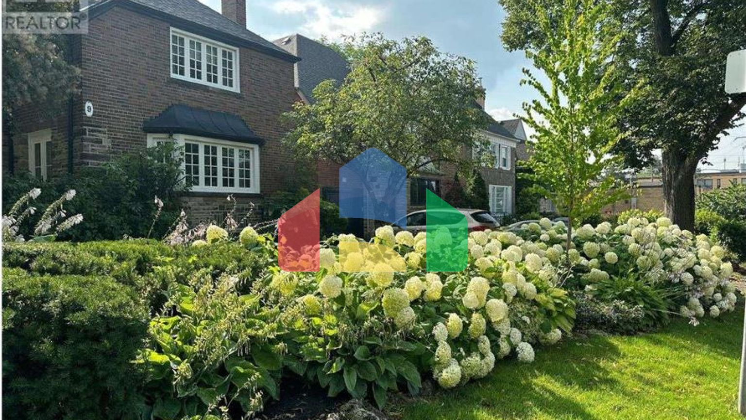 Residential - Single Family Home - Toronto, Canada - Canada