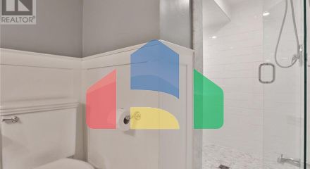 Residential - Single Family Home - Toronto, Canada - Canada