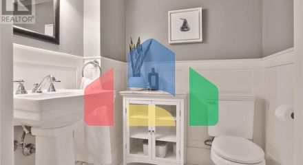 Residential - Single Family Home - Toronto, Canada - Canada