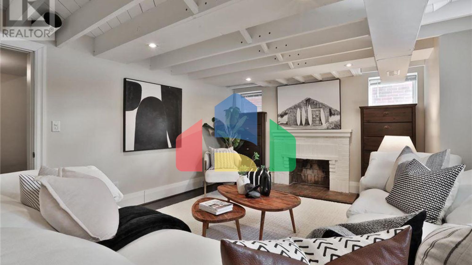 Residential - Single Family Home - Toronto, Canada - Canada