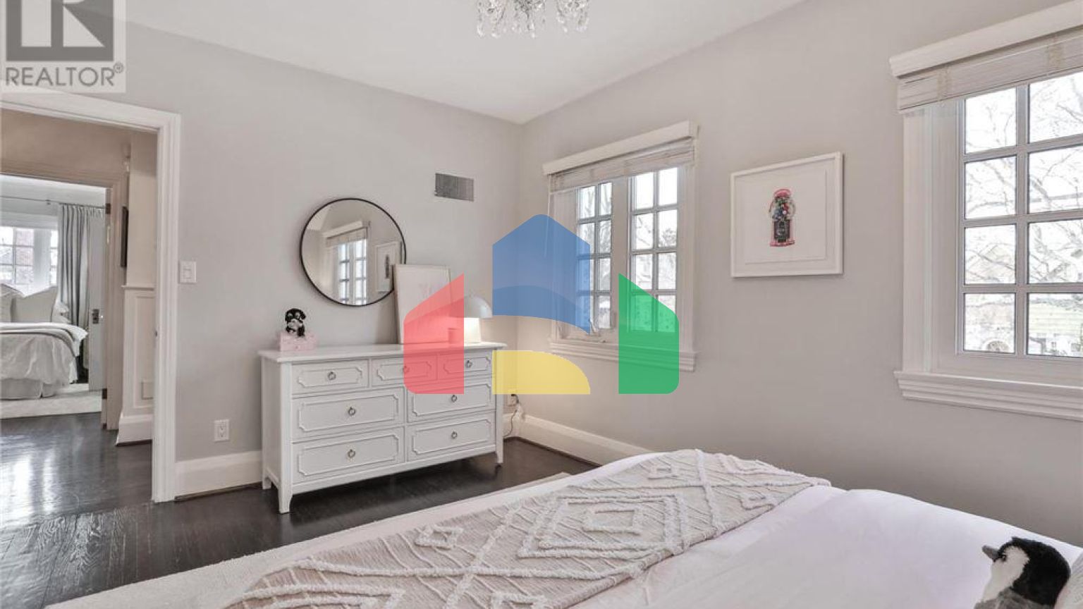 Residential - Single Family Home - Toronto, Canada - Canada