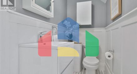 Residential - Single Family Home - Toronto, Canada - Canada