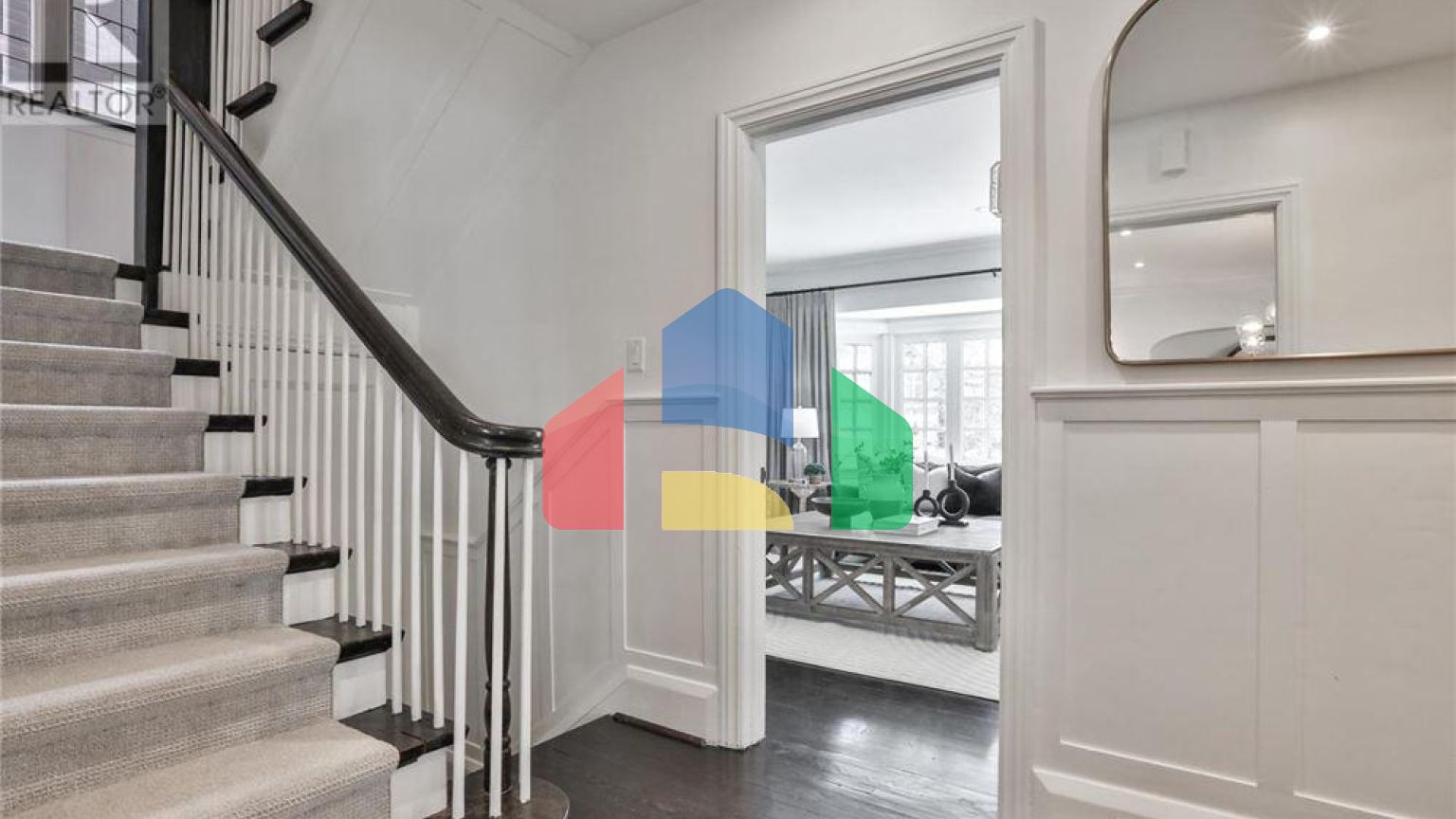 Residential - Single Family Home - Toronto, Canada - Canada