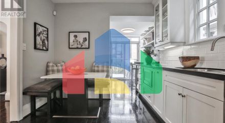 Residential - Single Family Home - Toronto, Canada - Canada