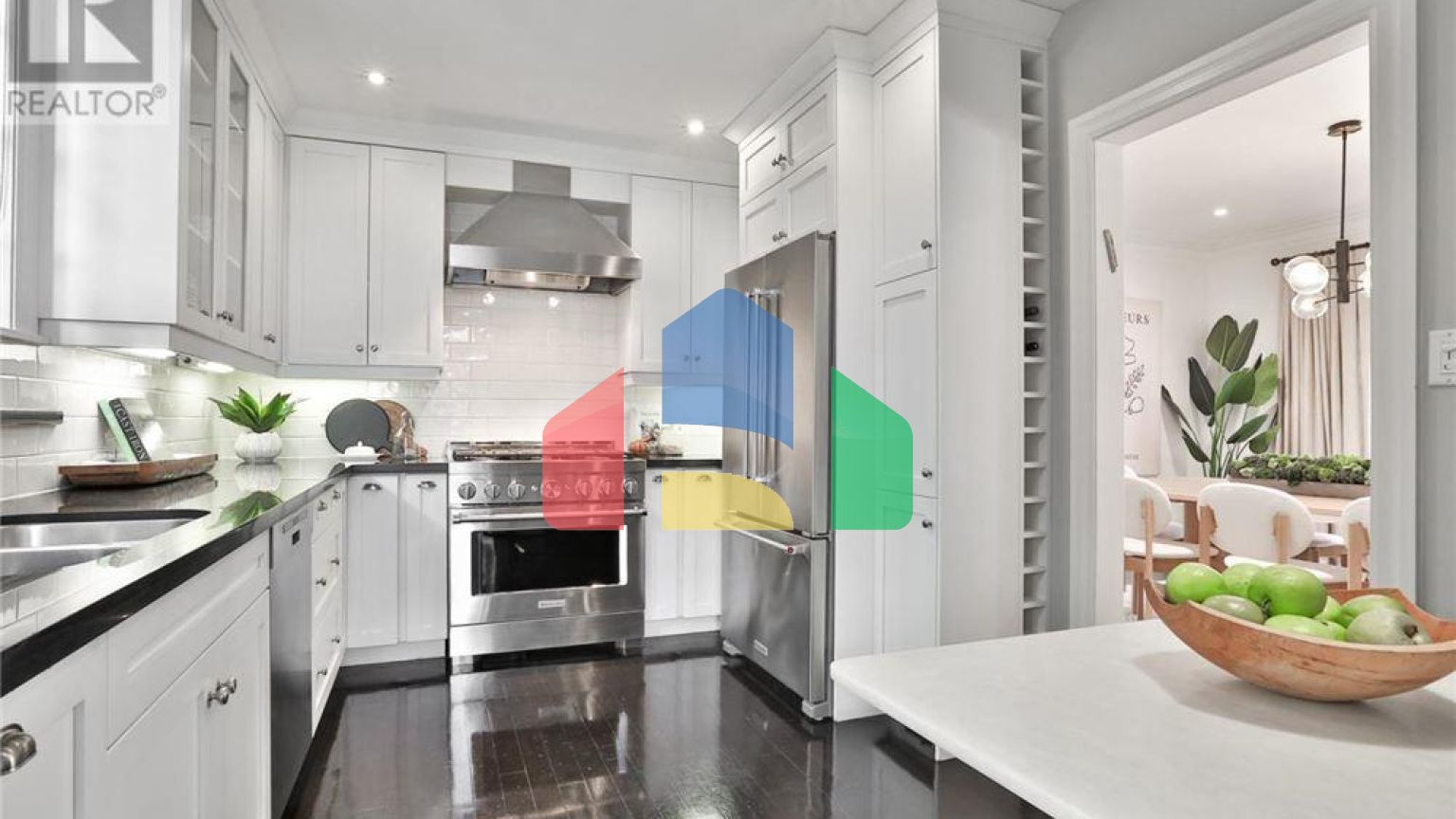 Residential - Single Family Home - Toronto, Canada - Canada